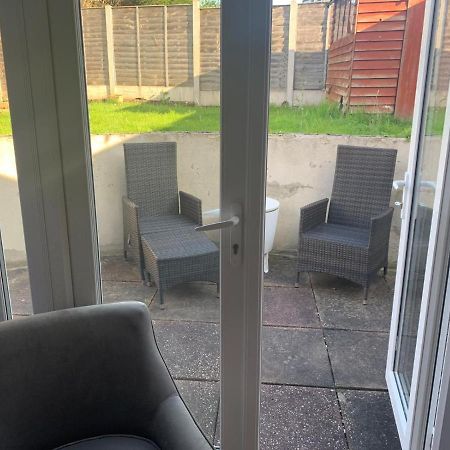 Farah'S Guest Suite Solihull Exterior photo